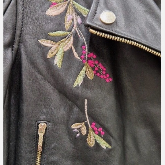 Ted Baker Black Leather Jacket with Floral Embroidery Size 3 equals US Size 8 - Picture 6 of 10